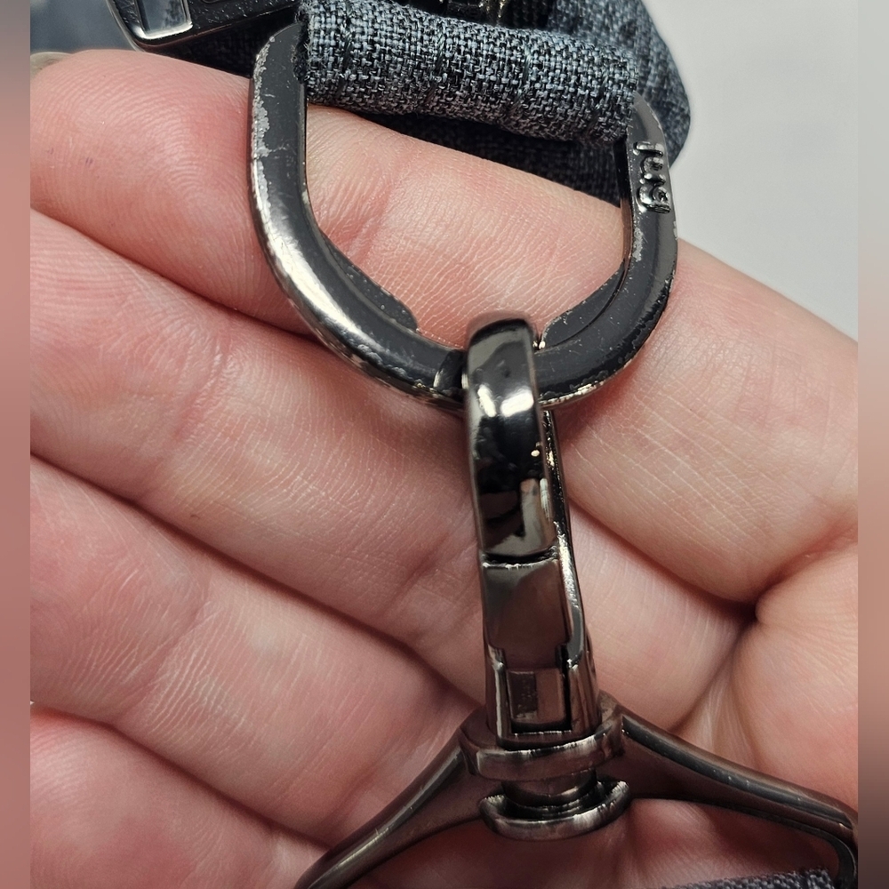 Lug Women's Flare Heather Gray Camo Interior Quilted RFID Crossbody Bag - Picture 15 of 16